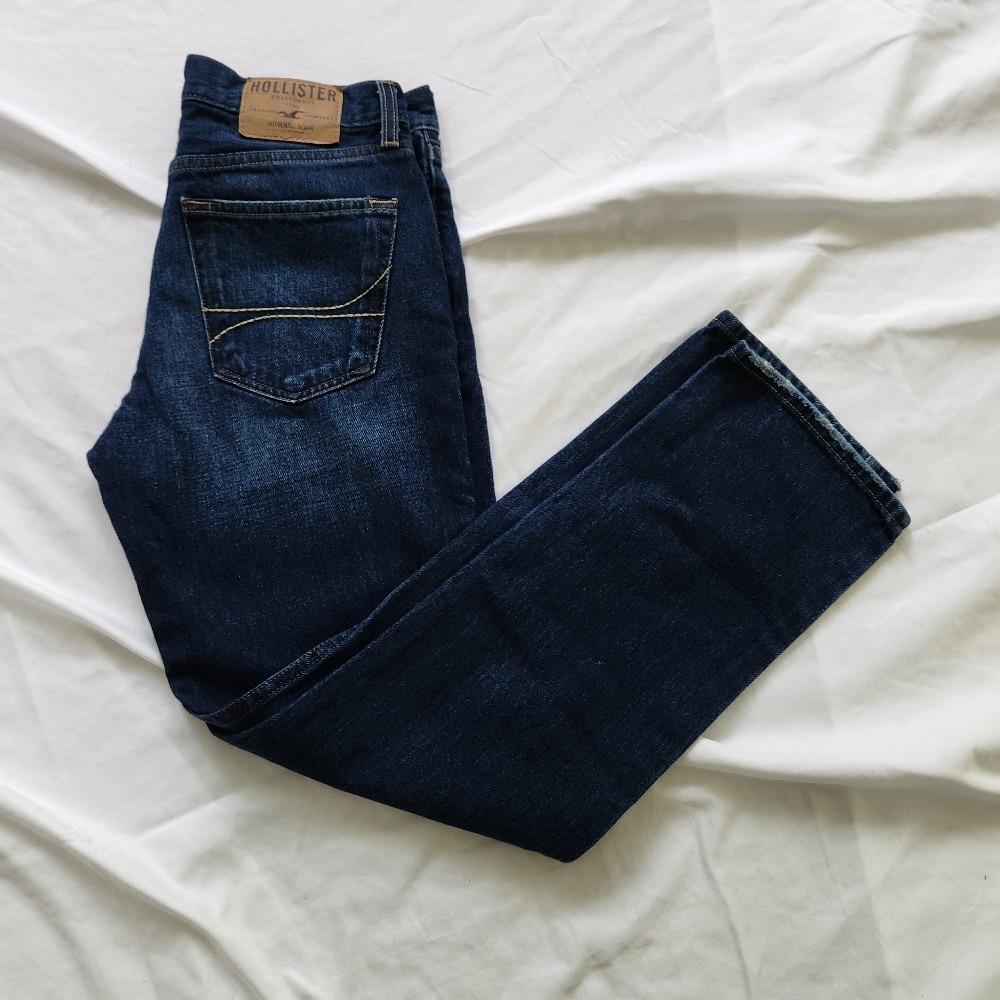 Hollister Dark Wash Jeans